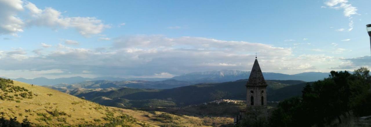 La Corte Di Sabatino Calascio Екстериор снимка