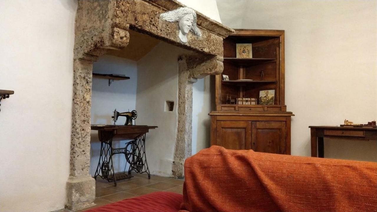 La Corte Di Sabatino Calascio Екстериор снимка